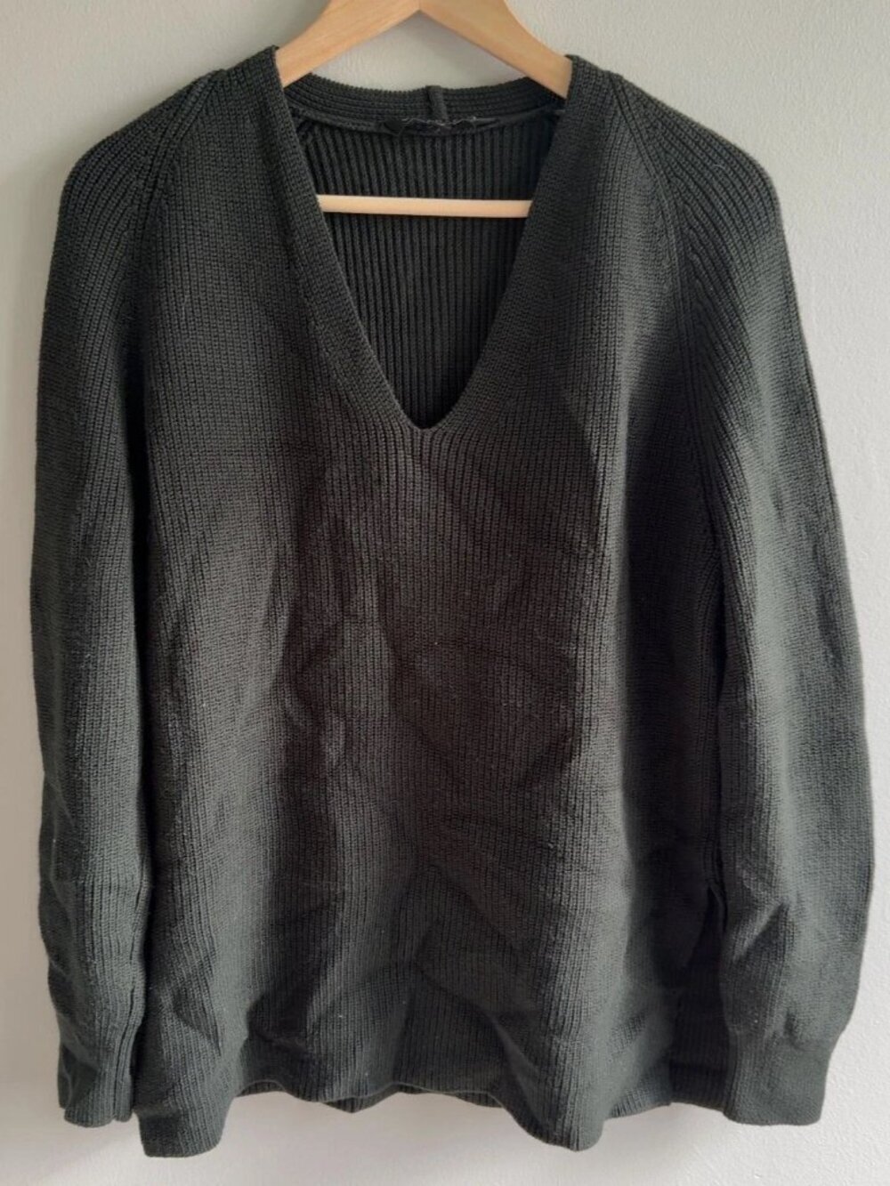 Athleta Merino Wool Blend Ribbed V-Neck Sweater Dark Green Size XS 354141 Womens